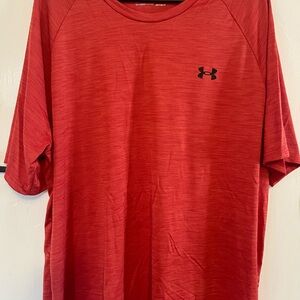 Under Armour Men's Scarlet Short Sleeve Tee
